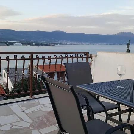 Zuzul - Apartment Trogir